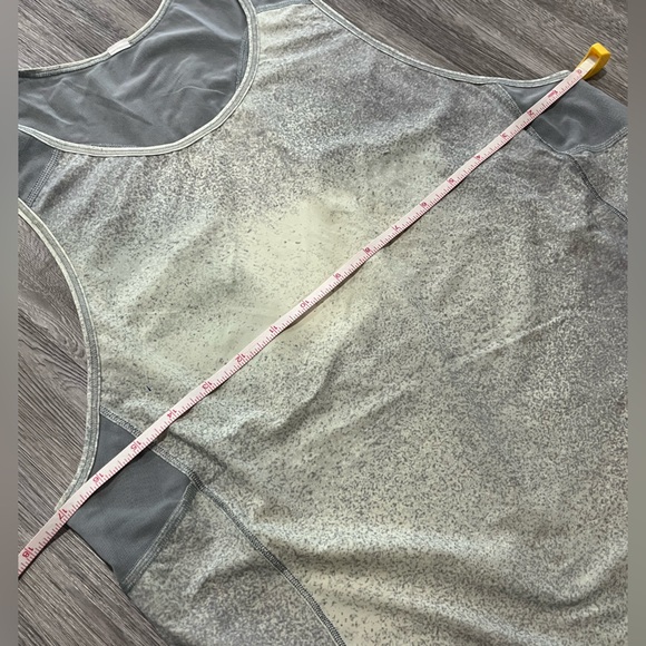 Lululemon Tank - Picture 3 of 4